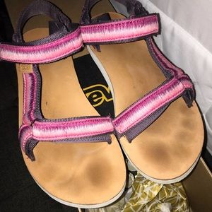 TEVA women’s sandals